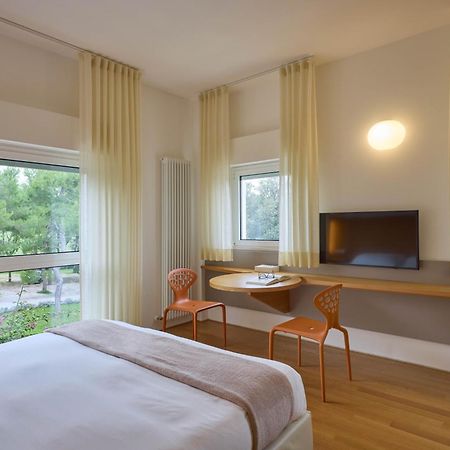 Hotel Emilia Ανκόνα Εξωτερικό φωτογραφία