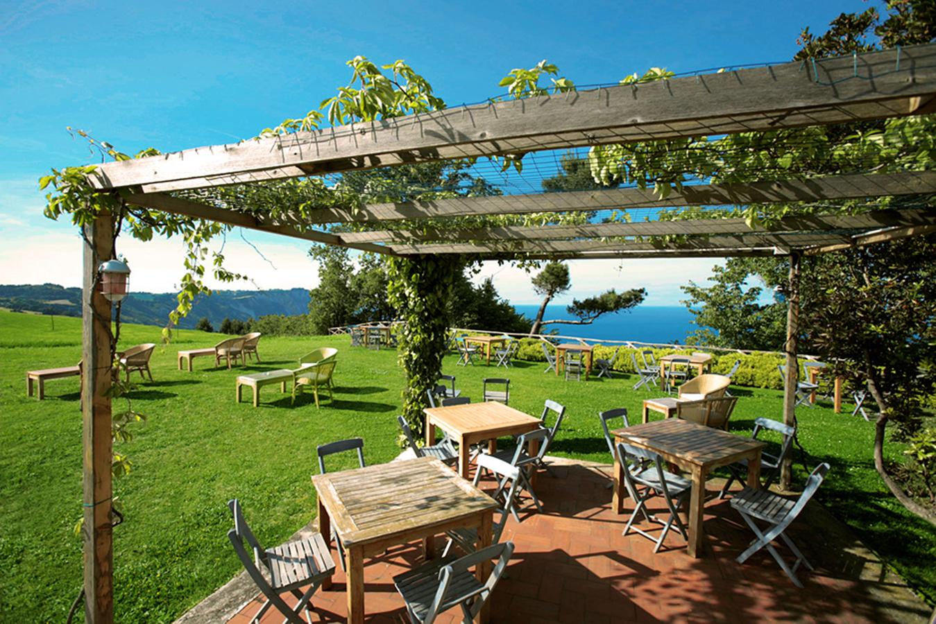 Hotel Emilia Ανκόνα Εξωτερικό φωτογραφία