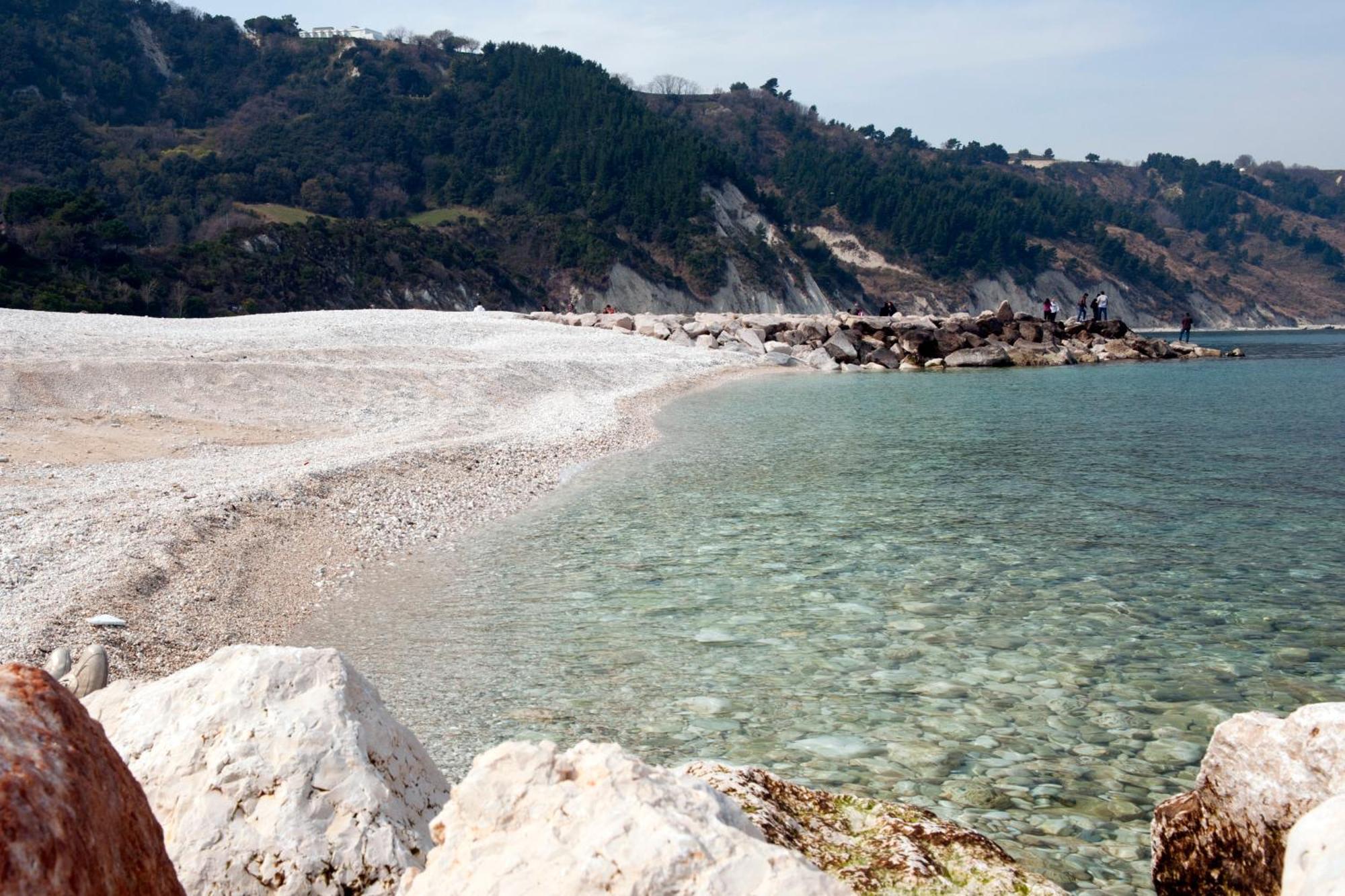 Hotel Emilia Ανκόνα Εξωτερικό φωτογραφία